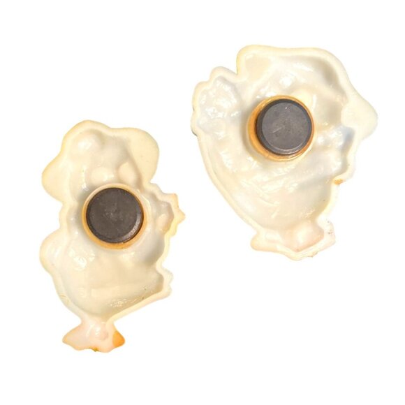 Vtg Lot of 2 Plastic Duck Multicolor Refrigerator Magnets Collectible - Picture 2 of 4